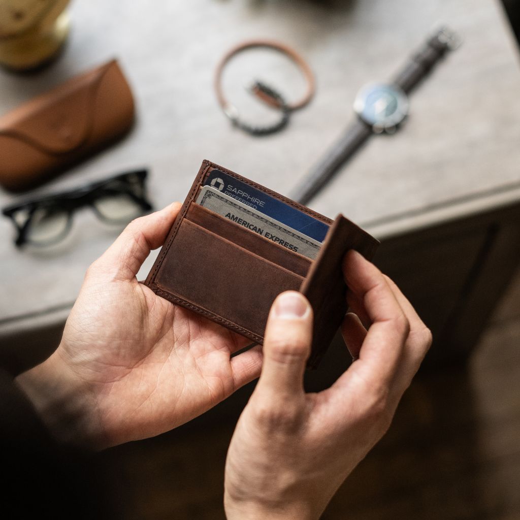 The Classic Leather Bifold Wallet - Arizona Adobe