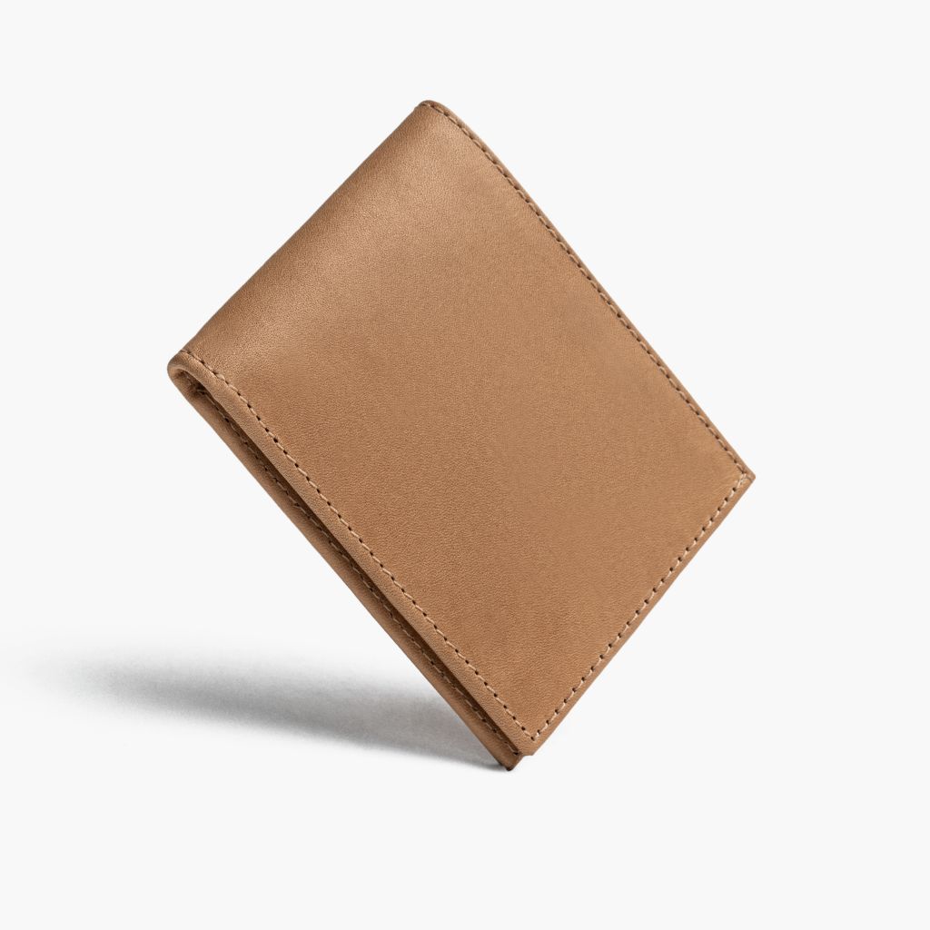 The Classic Leather Bifold Wallet - Natural Vachetta