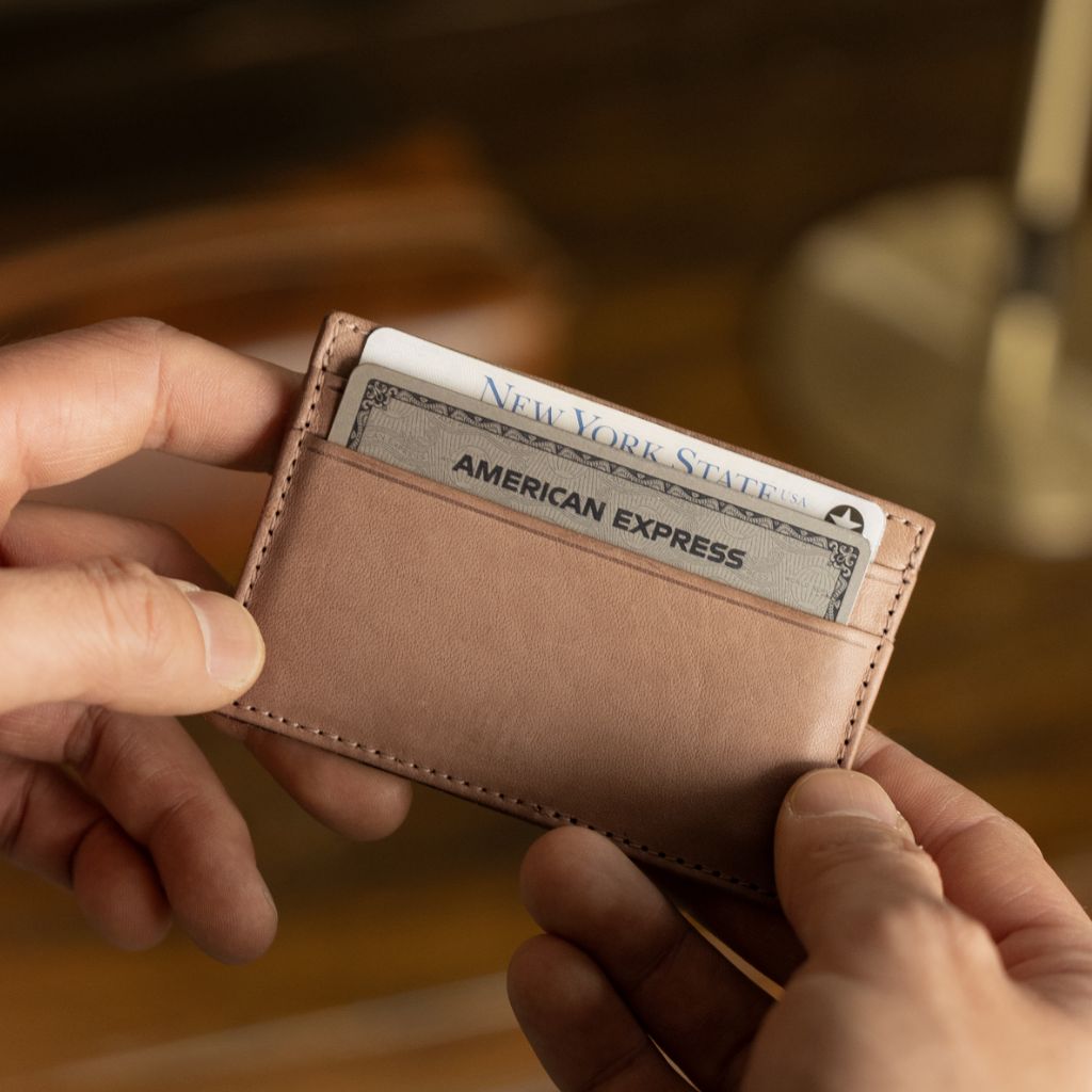 The Minimalist Leather Card Holder - Natural Vachetta